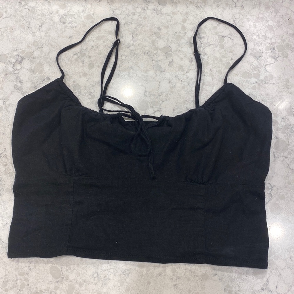 Black cropped tank John Galt size small